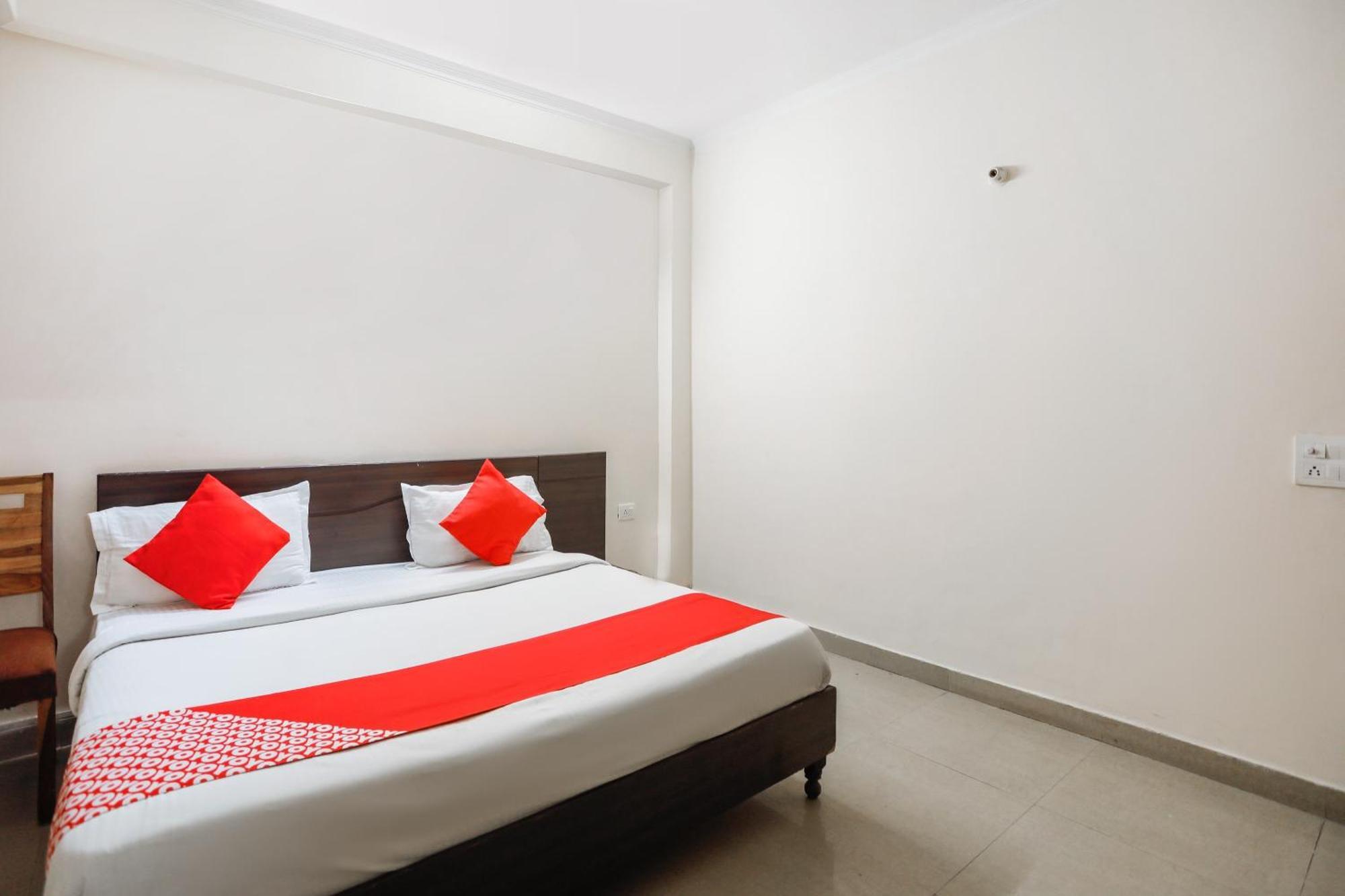 OYO 71053 Av Residency Noida Exterior foto
