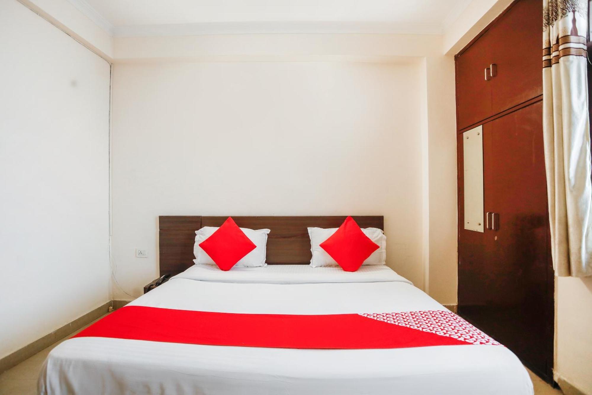 OYO 71053 Av Residency Noida Exterior foto