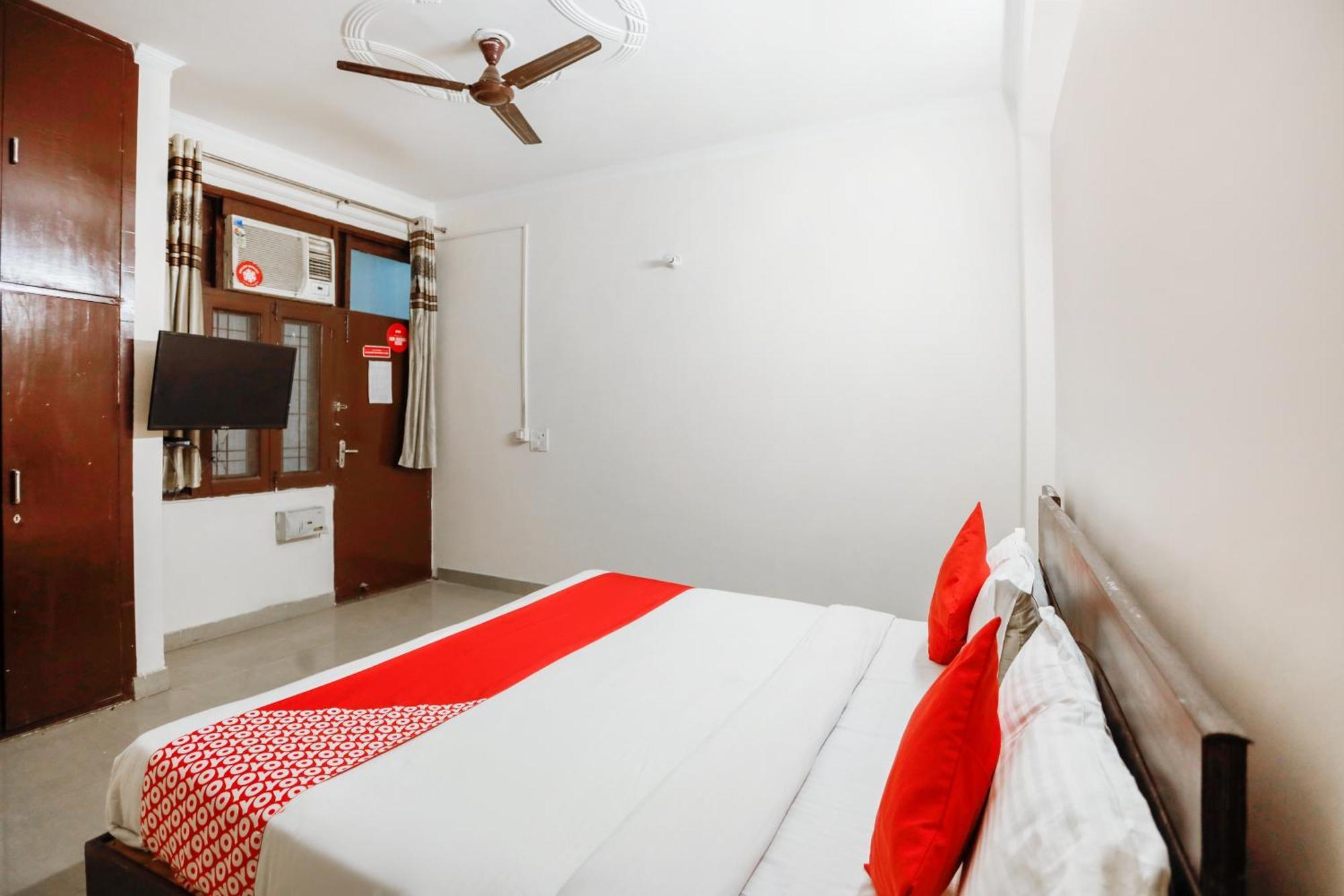 OYO 71053 Av Residency Noida Exterior foto